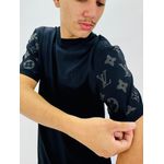Camiseta Louis Vuitton - Preta - Chinesa 