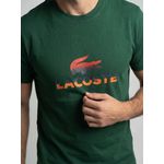 CAMISETA LACOSTE - VERDE MILITAR