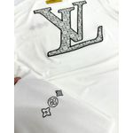 Camiseta Louis Vuitton - Preta - Chinesa 