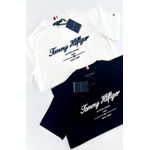 Camiseta Tommy Hilfiger - Branca (Estampa Diferenciada)