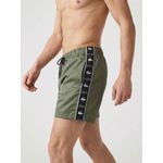 SHORT LACOSTE - VERDE MILITAR
