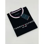 Camiseta Tommy Hilfiger Gola Diferenciada - Preta - Egípcia 