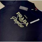 Camiseta Prada
