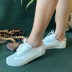 Tênis Feminino em Couro Legítimo Vivienne - Branco/Prata
