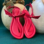 Rasteira Flat em Couro Legítimo - Vermelho