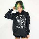 Moletom Canguru Preto Mariposa Wild Soul