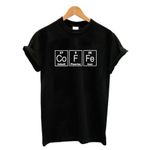 Camiseta Estampada Frente Coffe Elements Tabela Periodica Café
