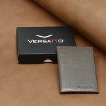 Carteira Vertical Slim Masculina Feminina em Couro Marrom