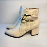 BOTA AIMEE
