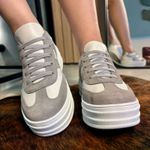 TENIS VIC - BRANCO - CINZA
