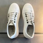 TENIS COURO BRANCO ELÁSTICO STRASS PRETO