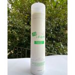 Shampoo Vegano New Quantic - Para cabelos com química, hidrata os fios com profundidade e devolve a naturalidade