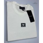 Camiseta Básica Empório Armani Malha Tanguis Pima Off-Write Com Detalhe No meio 