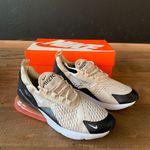 TENIS NK AIR MAX 270 CREME