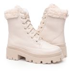 Bota Tratorada Detalhe Pelucia Off White Tenehi