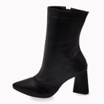 23026PF Bota Feminina Bico Fino Estilizada Urbana conforto Preto
