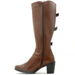 9062AT-Bota feminina cano alto Montaria em couro legítimo ajustável na panturrilha na cor brandy