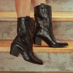 Bota Feminina Texana Western Salto Médio Couro Forrada 17003 Preto