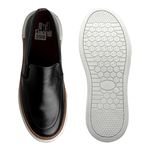 Slip On Iate Masculino Titanium em Couro - Preto