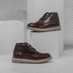 Sapato Casual Bolt Em Couro Legitimo - Café