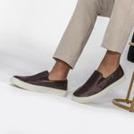 Slip On Yate Masculino Connect em Couro - Café