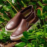 Slip On LRC Connect - Brown + Brinde Relógio Digital Preto