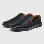 Slip On Street em Couro Preto + Gratis Relógio Digital Preto E L