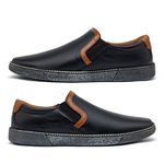 Slip On Street em Couro Preto + Gratis Relógio Digital Preto E L