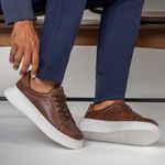 Sapatenis Casual Masculino Laroche Toquio em Couro - Chocolate
