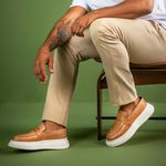 Slip On Loafer Masculino Laroche Toquio em Couro - Areia