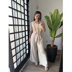 Macacão Pantalona com Babado Ella 22056 - Areia