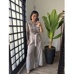 Macacão Pantalona com Babado Ella 22056 - Cinza 