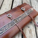Porta Capa de Couro (SOLA) - Estampado