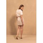 blusa t-shirt com bordados BEGE