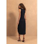 vestido basico com detalhe dourado