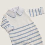 Macacão Artur Branco com Azul Bebê. 
