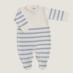 Macacão Artur Branco com Azul Bebê. 