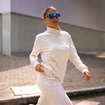 Blusa Ravena off white textura com bolsos e gola alta Trituê 