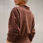 Blusa Carmel moletinho marrom café Trituê