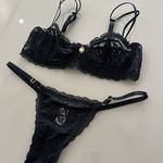 Conjunto lingerie Kate renda preto Trituê