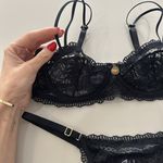 Conjunto lingerie Kate renda preto Trituê