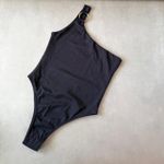 Body Maiô Sunny Preto Textura com Argola Trituê 