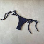 Calcinha fio duplo Acapulco textura marinho Trituê