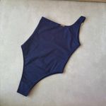 Body Maiô Sunny Marinho Textura com Argola Trituê 