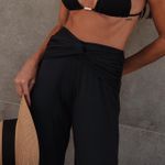 Pantalona Estela trespasse no cós preta fluity praia/casual Trituê