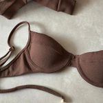 Top Phoenix meia taça alça regulável marrom cacau Trituê