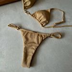Calcinha meio fio Valência avulso dourado Trituê 