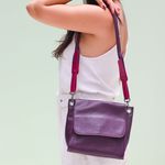 Bolsa de Couro - ACOLHER - Ameixa e Pitaya