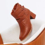 Bota - AUTÊNTICA - Chocolate - 596.07 