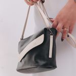 Bolsa de Couro - LUZ - Preta e Off White